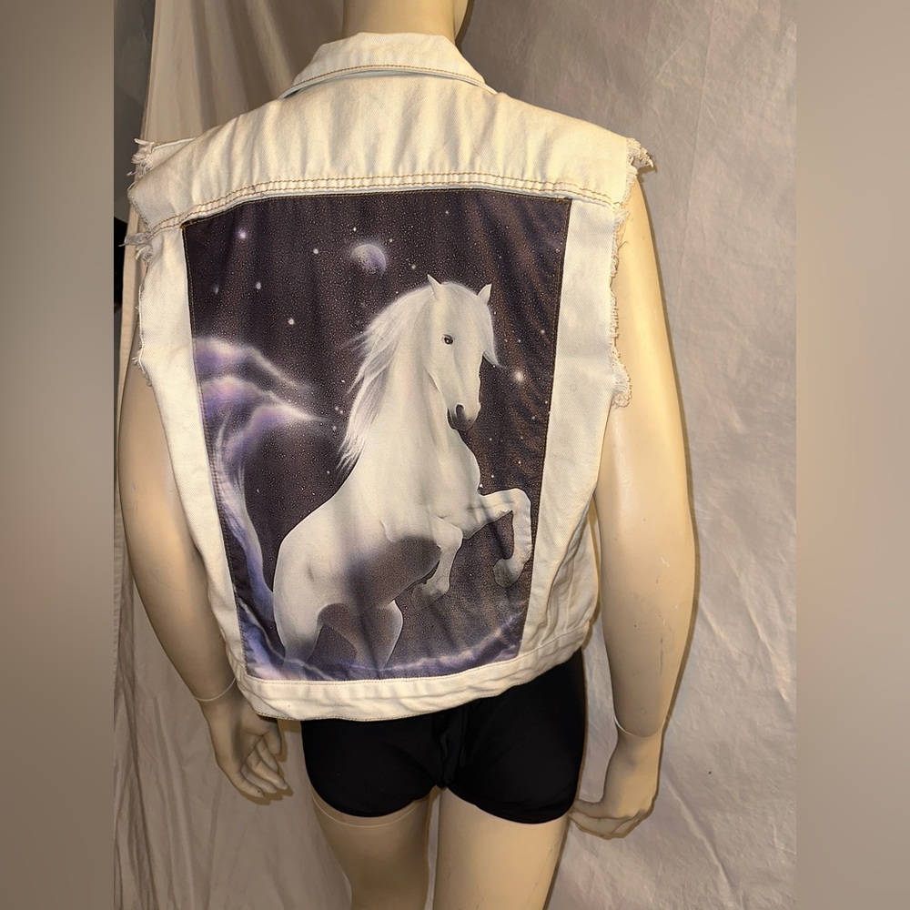White Denim Vest with Horse Back Panel